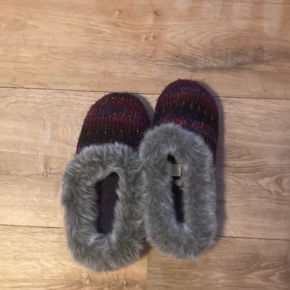 Warm Slippers size 7 size 8